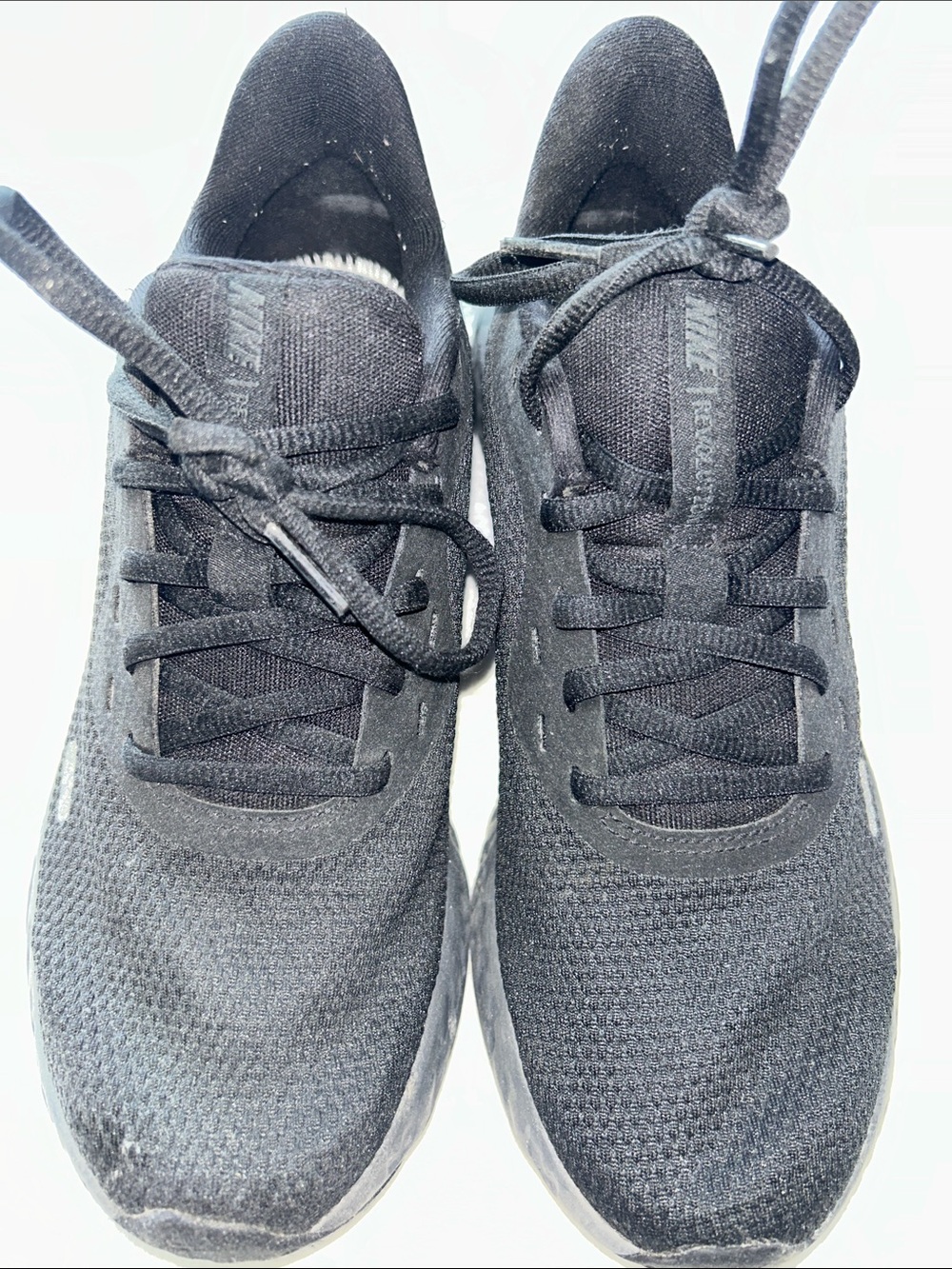 Nike women’s Black Mesh Athletic Sneakers no in-soles